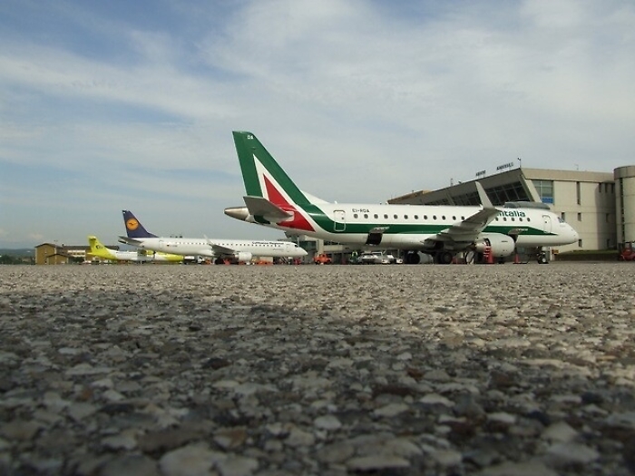 Alitalia: voli su Olbia senza contributi