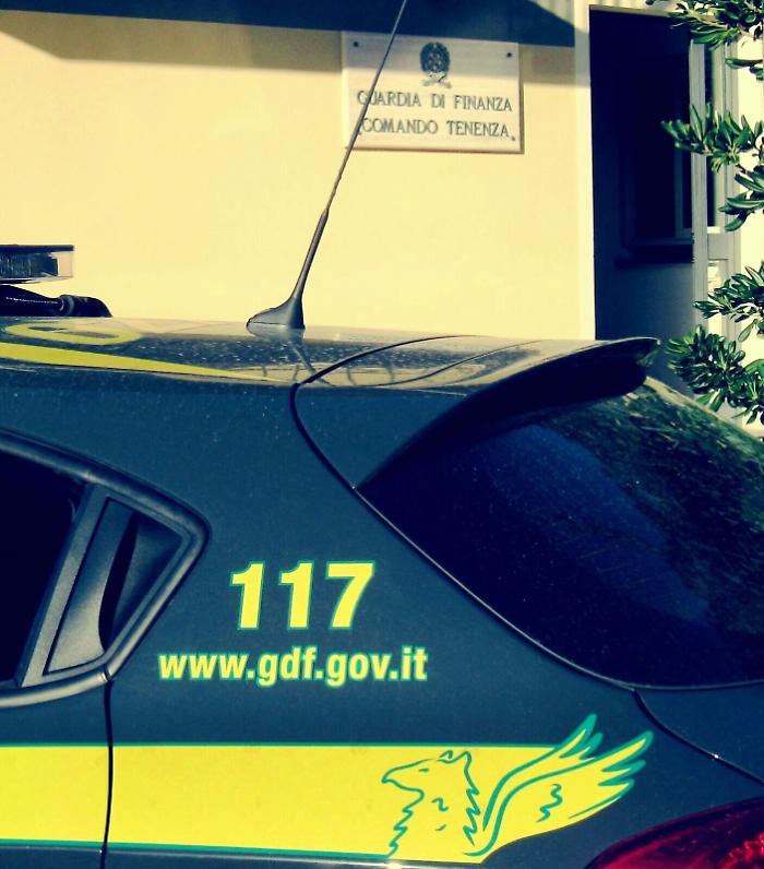 Sant'Agata di Militello, contributi indebiti da Ue e Regione: otto denunciati per truffa