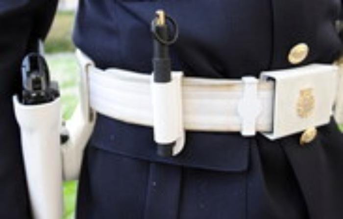 Siracusa, due poliziotti condannati: "Fammi fare il buttafuori se non vuoi problemi"