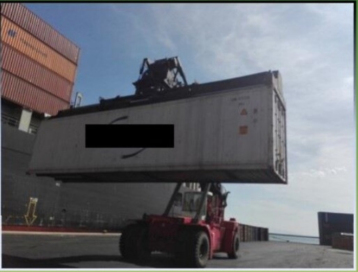 Cocaina a fiumi dalla Colombia, sequestrato maxi carico, tre fermati