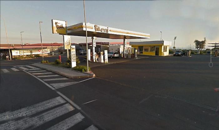 Acireale, rapina all'Eni di via Wagner, arrestati i due banditi