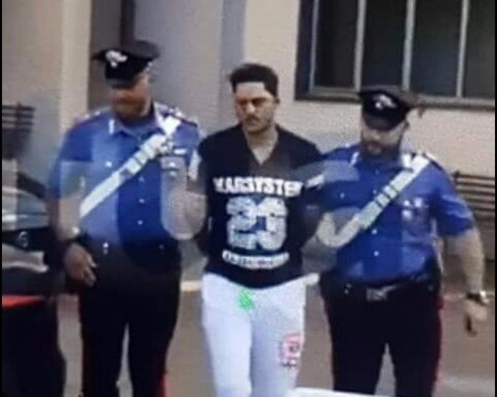 &laquo;Mi ha provocato spingendomi&raquo;, la folle difesa dell'uomo che ha ucciso a coltellate a Canicatt&igrave; Marco Vinci