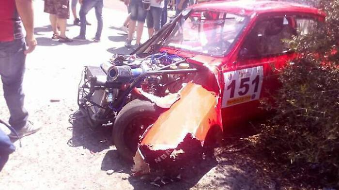 Piedimonte Etneo, incidente alla cronoscalata: otto feriti (due sono gravi)