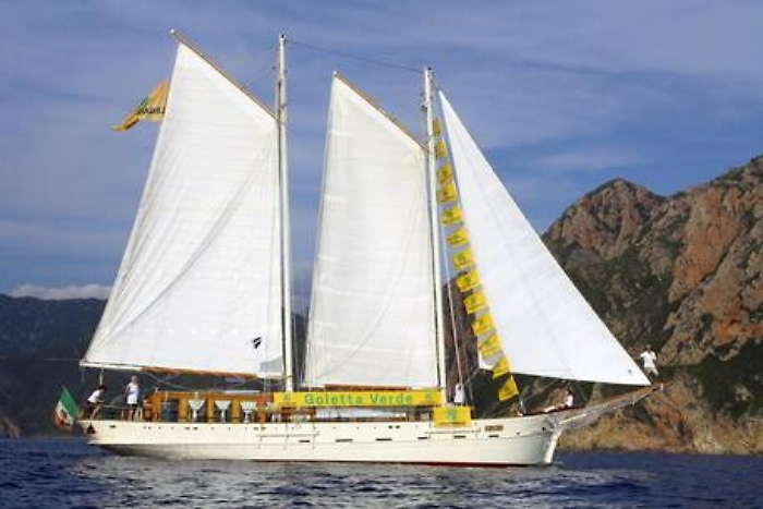 Goletta Verde e le coste siciliane: &laquo;Monitorati 25 punti, 16 inquinati&raquo;