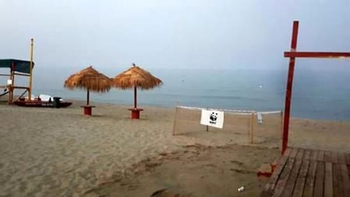 "Lido fantasma" all'interno della riserva "Oasi del Simeto": sequestrato 