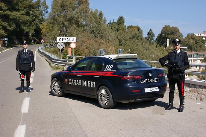 Cefal&ugrave;, da incidente stradale si risale ai pusher: tre arresti