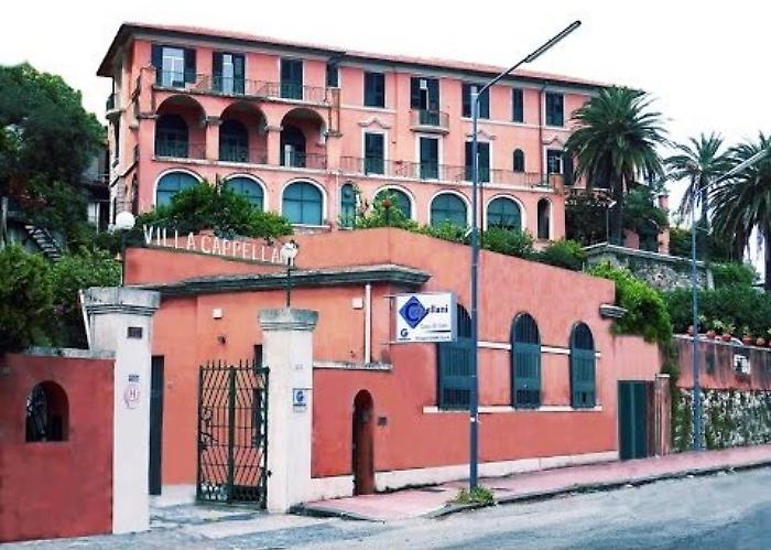 Mafia, la Dia sequestra a Messina immobili destinati a una nota clinica