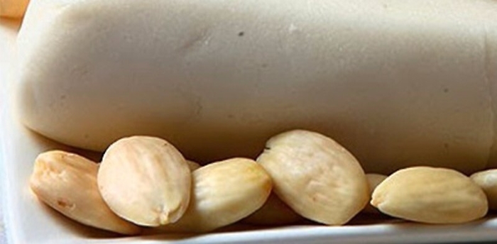 La "Perla di mandorla" di Siracusa in dono al Papa