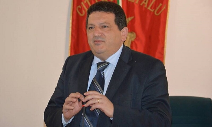 Abuso d'ufficio, indagato il sindaco di Cefal&ugrave;