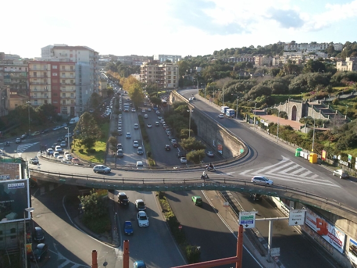 Catania, cavalcavia tondo Gioeni: una volta si circolava