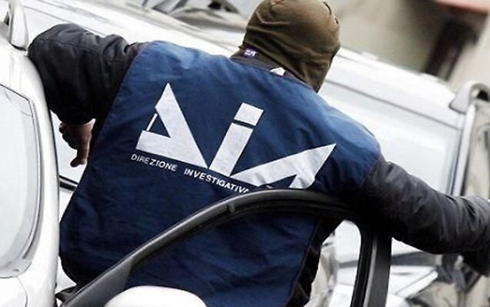 Beni per 3 mln di &euro; confiscati a due imprenditori vicini a clan del nisseno
