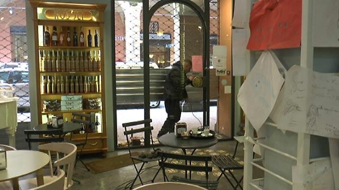 Ennesimo furto alla pasticceria catanese di Bologna, appello alle istituzioni