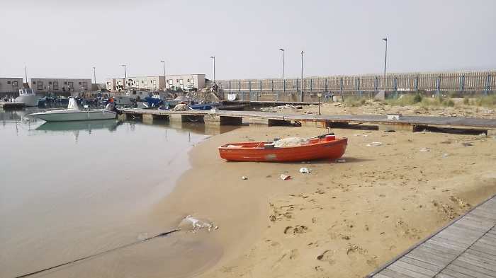 Porto di Gela nuovamente insabbiato: tutte le barche trasferite a Licata