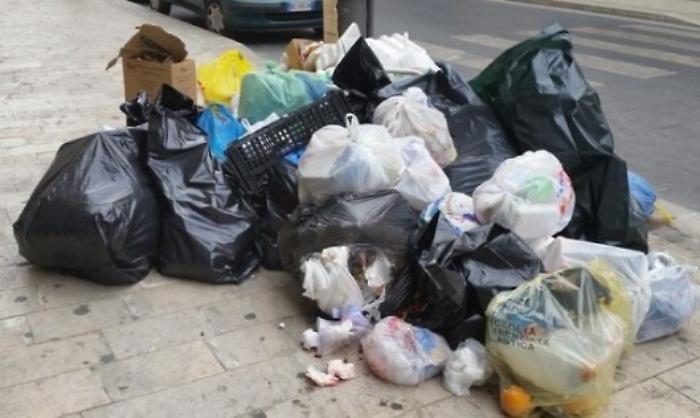 A Gela &egrave; emergenza rifiuti: la Procura apre un'inchiesta