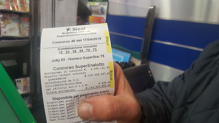 Caltanissetta, il 6 al Superenalotto da 130 milioni centrato con una giocata di soli 2 euro