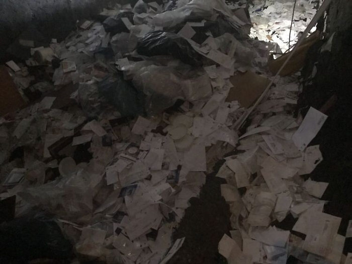 Belpasso, nella "grotta della posta" in passato dinamite e poi amianto