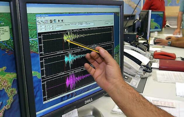 Terremoto in Grecia, anche la Sicilia ha "vibrato" e con un rischio tsunami