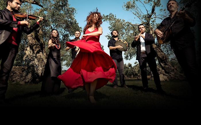 1549377793161_1618776751463-1