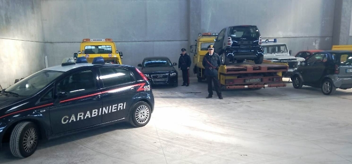Vetture rubate a Catania e non solo finivano in un garage a Mascalucia