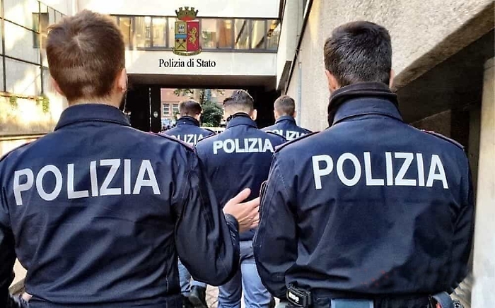 Abuso d'ufficio e falso, pm chiede condanna per tre poliziotti in servizio a Mazara del Vallo