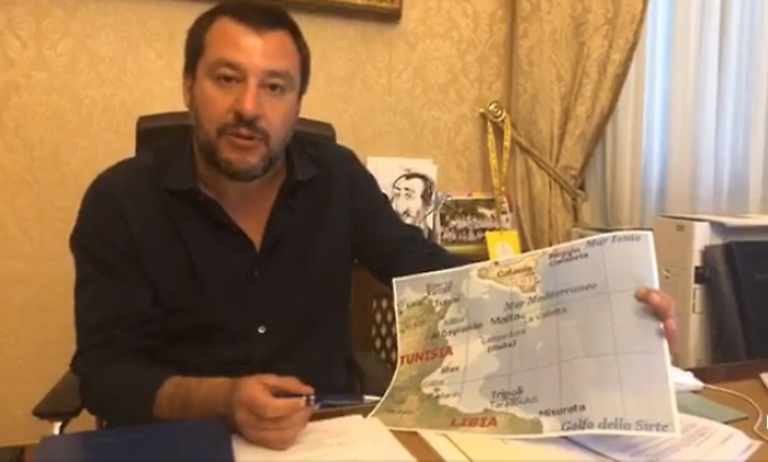 Migranti, mercantile dirottato va a MaltaSalvini: &laquo;Siete pirati: scordatevi l'Italia&raquo;