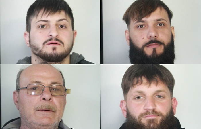 Carruba di Giarre, quattro arrestati per un tentato furto di liquori