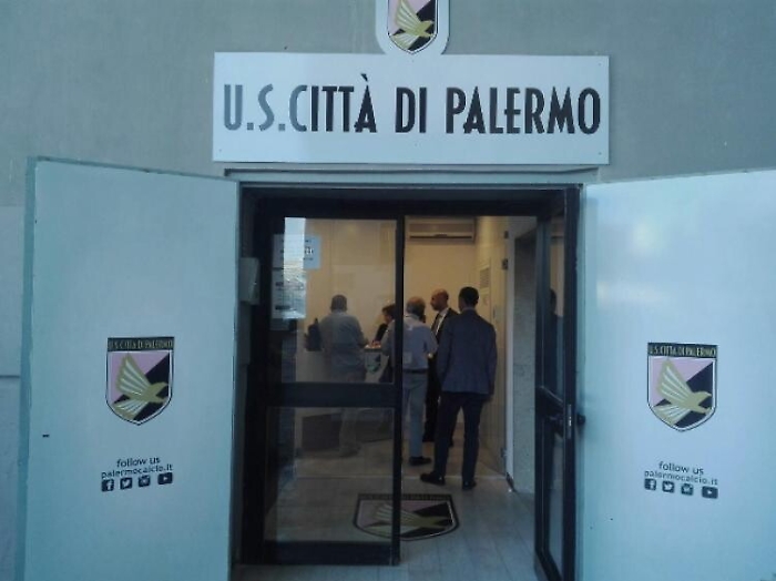 Calcio, legali del Palermo chiedono al Coni &laquo;stop&raquo; ai play off di Serie B
