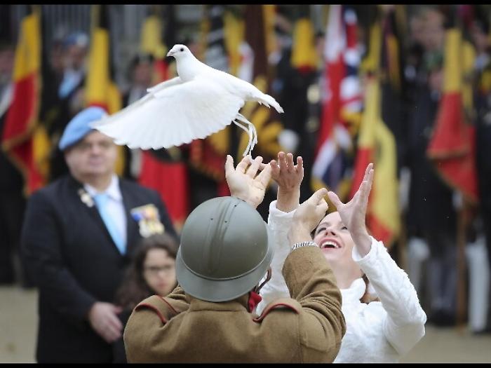 Papa: guerre ancora oggi, non impariamo