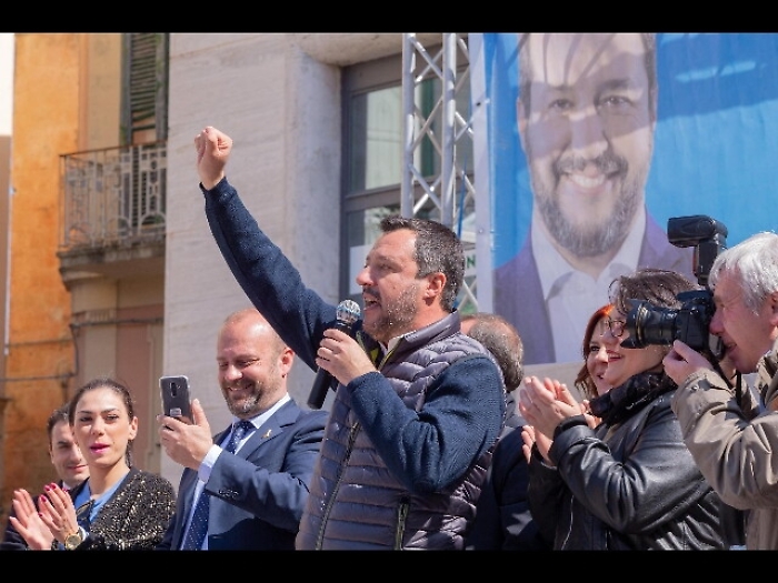 Salvini, 7 a 0, ora si cambia Europa