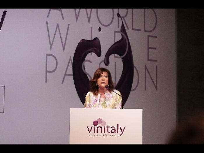 Governo: Gelmini, non perdere tempo