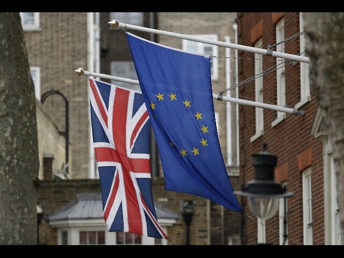 Brexit:Ft,anche Ue tagliano esposizione