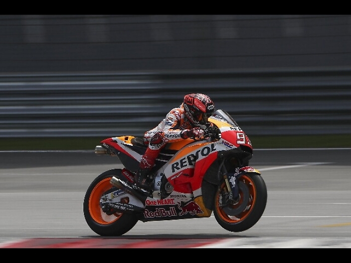 MotoGp: Marquez, altri 2 anni con Honda