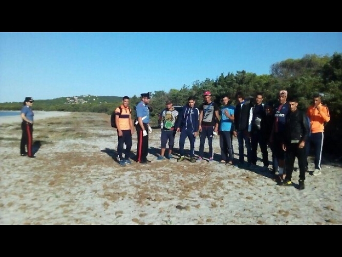 Sbarcati 14 algerini nel sud Sardegna