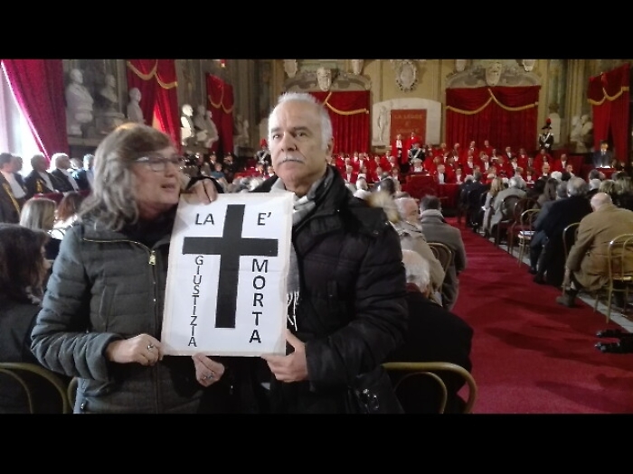 Anno giudiziario:protesta amministrativi
