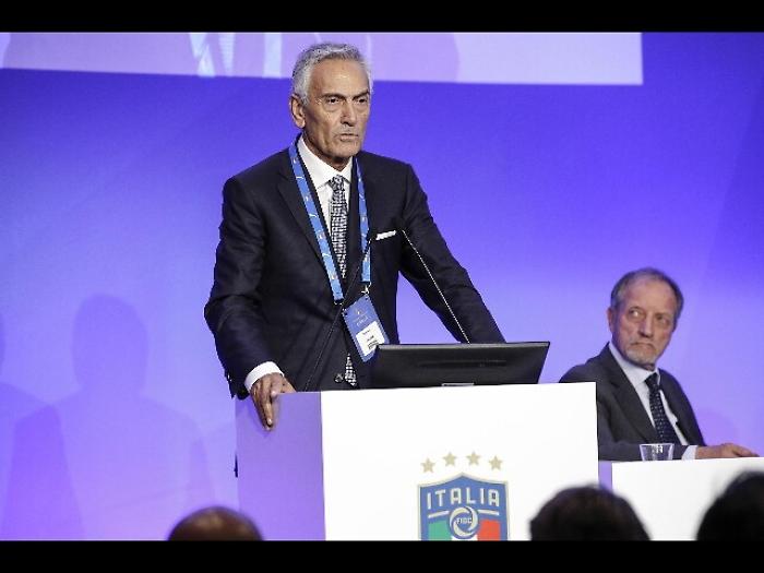 Figc: Gravina eletto presidente