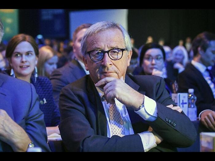 Juncker, Italia rispetti regole