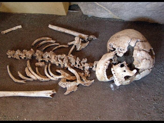 Scheletro trovato in ex area ferroviaria