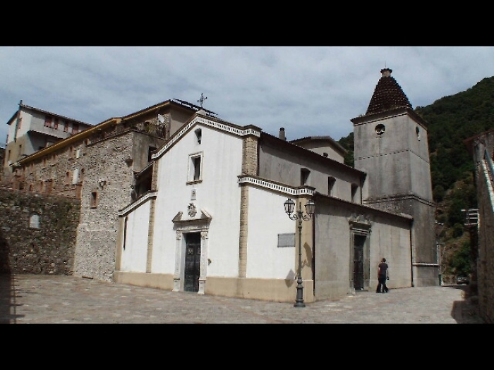 Vescovo Locri,no accostare Polsi a mafie