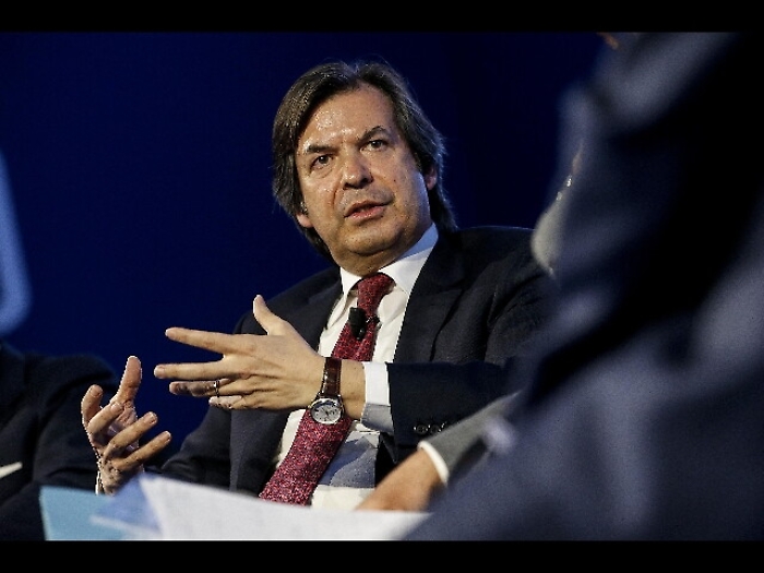 Intesa studia accordo con Prelios su Utp