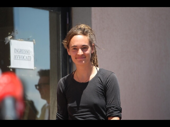 &laquo;Non istig&ograve; contro Carola Rakete&raquo;, archiviazione per Salvini