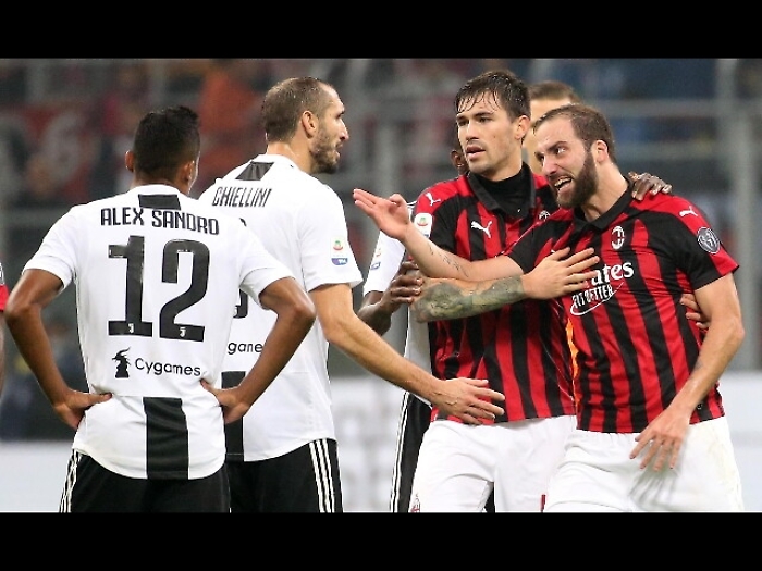 Higuain, scusatemi ma non sono un robot