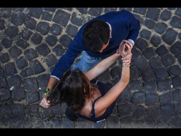 Reati gi&ugrave; del 2,3%,sos violenze sessuali