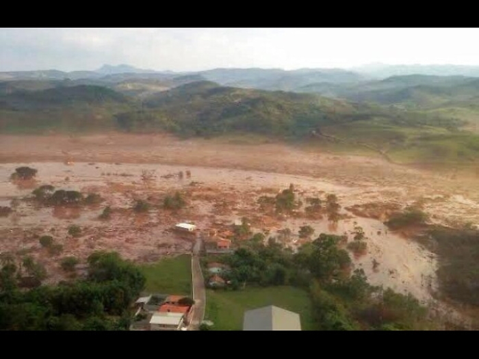 Brasile, altra diga a rischio crollo