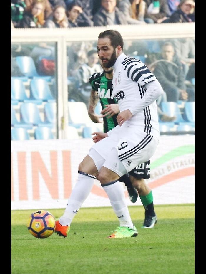 Juve: Higuain "mister ha avuto coraggio"