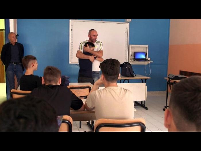 Speciale Iannacone su scuola frontiera