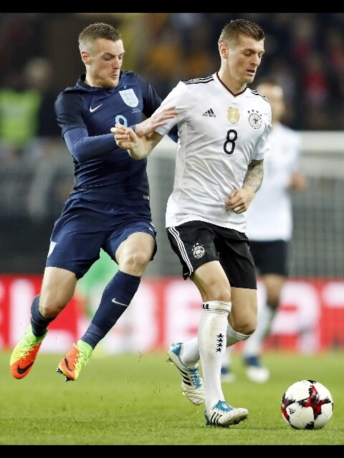 Kroos a Neuer "Rientro? Fai con calma"