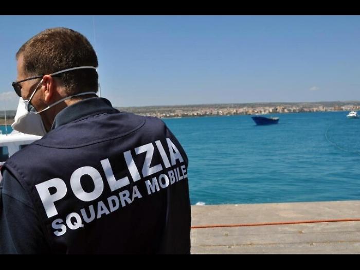 Tratta migranti, Ps ferma sei nigeriani