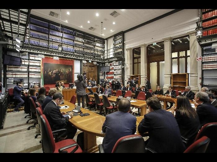 Slitta voto commissione su l. elettorale