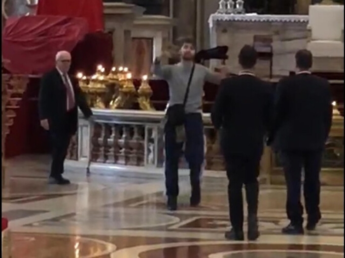 D&agrave; in escandescenze, fermato a S.Pietro