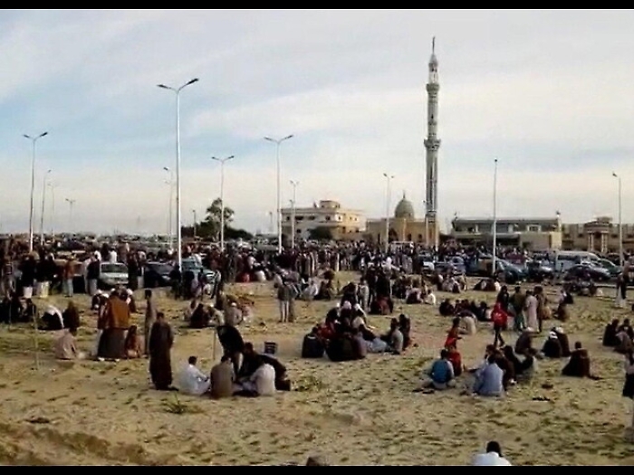 Egitto: 305 morti in moschea, 27 i bimbi